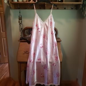 Vintage Gilligan & O'Malley Long Nightgown